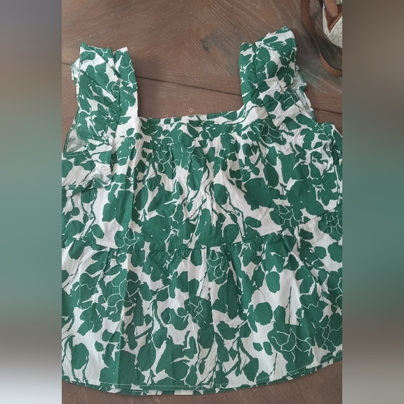 Haley & Co., Medium, Green & White Top - Picture 1 of 3
